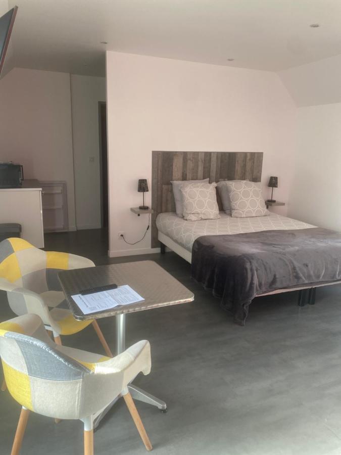 Bed and Breakfast Aux Charmes Isques Exterior foto